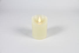 A023R5 Ivory wax candle LED D7.5cm H10cm