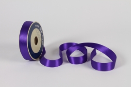 A061UN Purple satin ribbon 25mm x 50m