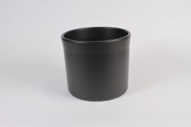 A075DO Black ceramic planter D22cm H19cm