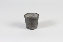 A128OZ Dark grey concrete planter D8cm H7cm