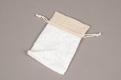 white cotton bags wholesale