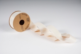 A988UN Ivory fabric ribbon 40mm x 20m