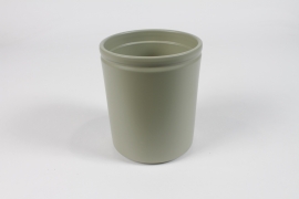 NH-000161 Matte green ceramic planter D13cm H15cm