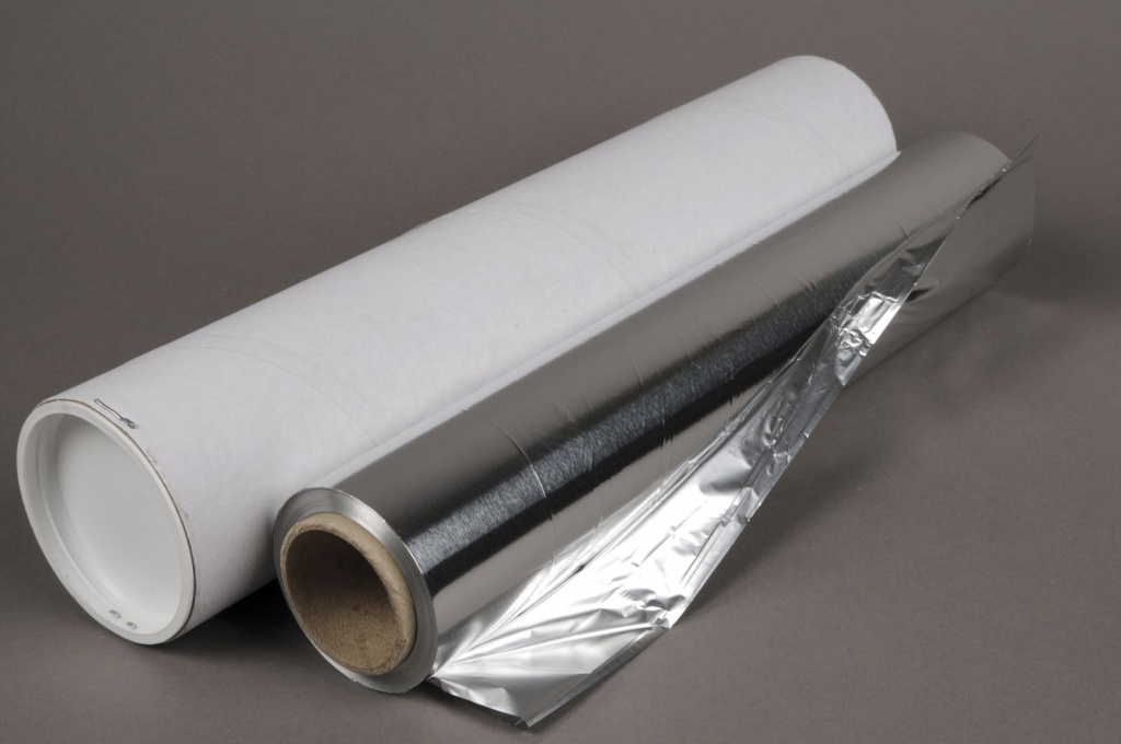 Papier aluminium en rouleau - 10 µm x 440 mm x 200 m - avec cutter -  Matériel de laboratoire