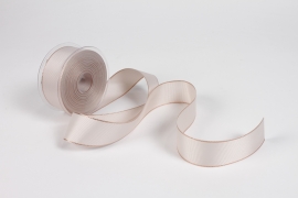 UN-000739 Cream fabric ribbon 40mm x 20m