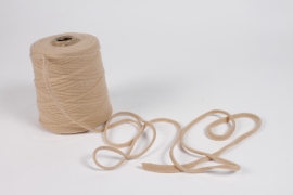 UN-000749 Beige cotton cord D6mm