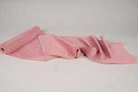 X192RB Pink velvet table runner 28cm x 3m