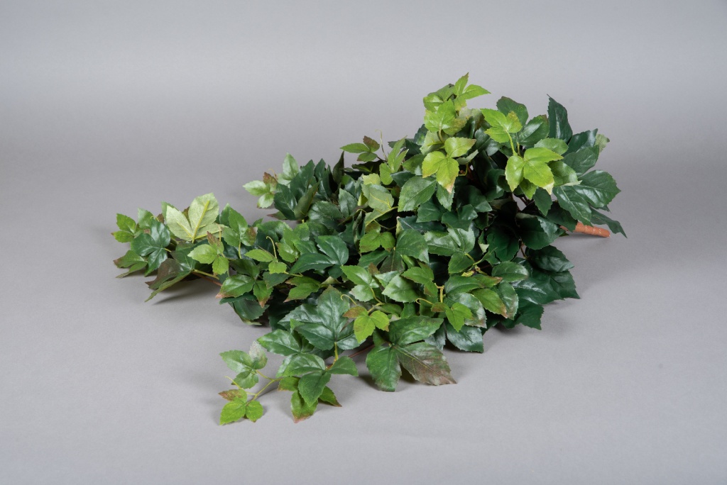 Green artificial vine H80cm